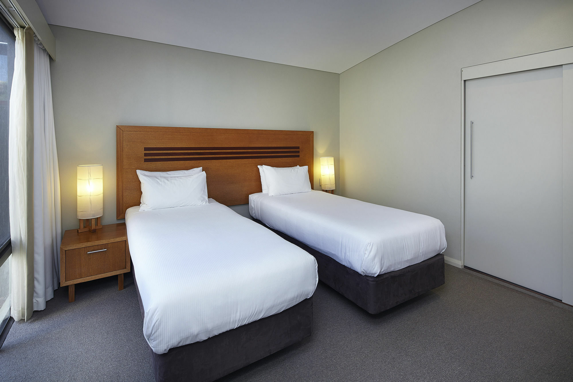 プルマン バンカー ベイ リゾート マーガレット リバー ダンズボロー エクステリア 写真 A typical bedroom at the hotel